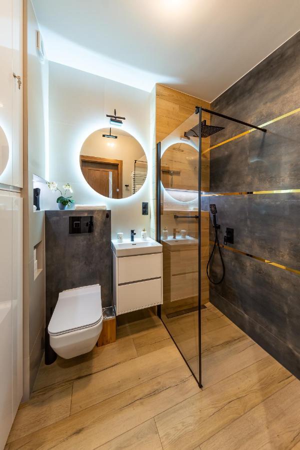 Apartamenty W Gdansku - Zajezdnia Wrzeszcz, Grudziadzka 4B エクステリア 写真