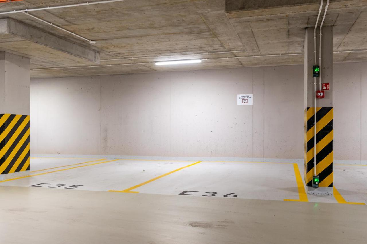 Apartamenty W Gdansku - Zajezdnia Wrzeszcz, Grudziadzka 4B エクステリア 写真